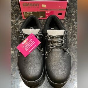 New Olson women’s curling shoes size 7